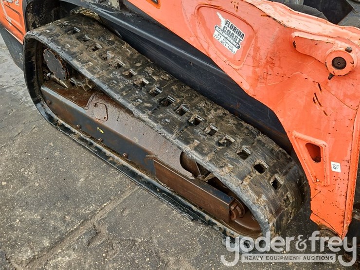 2019-kubota-svl65-2-image-9