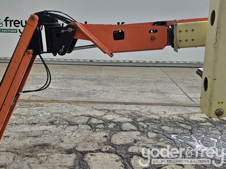 2015-jlg-e400ajpn-image-8