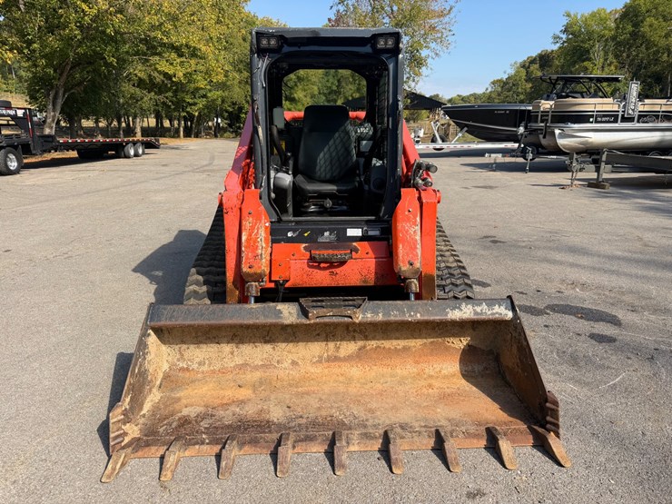 kubota-svl90-2-image-2