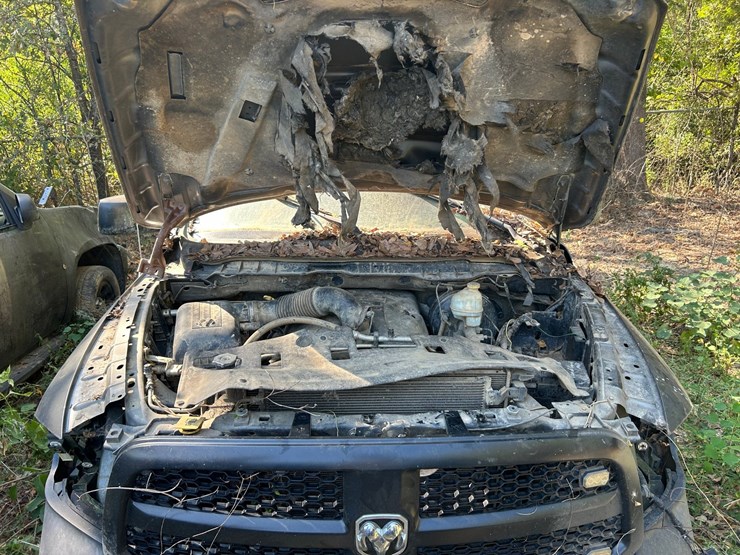 2013-dodge-1500-image-5