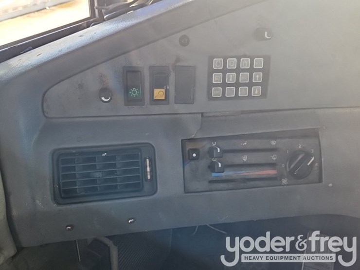 volvo-a25d-image-27