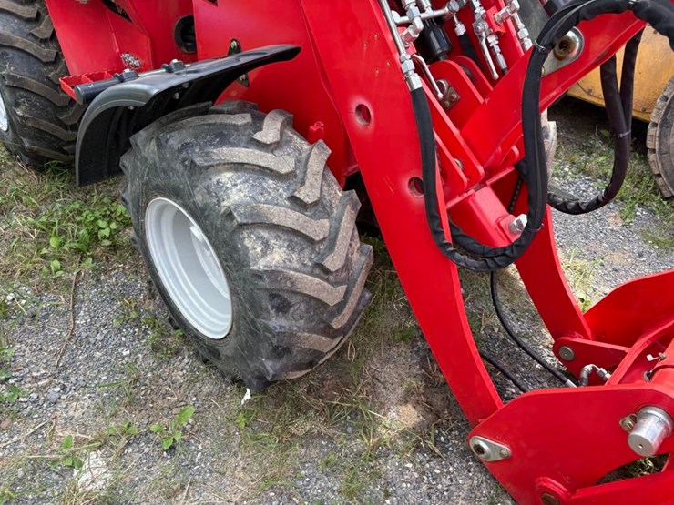 ground-hog-equipment-r906-wheel-loader-image-9