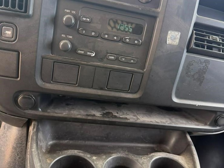 2005-chevrolet-express-1500-image-14