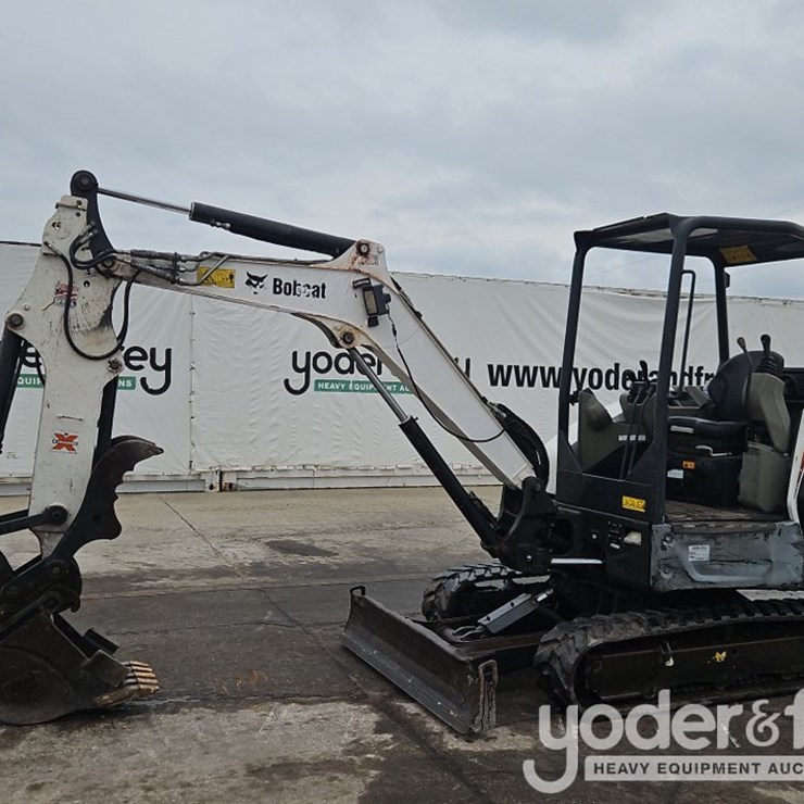 2020 BOBCAT E32