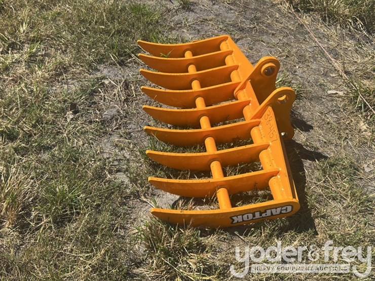 caterpillar-303-image-6