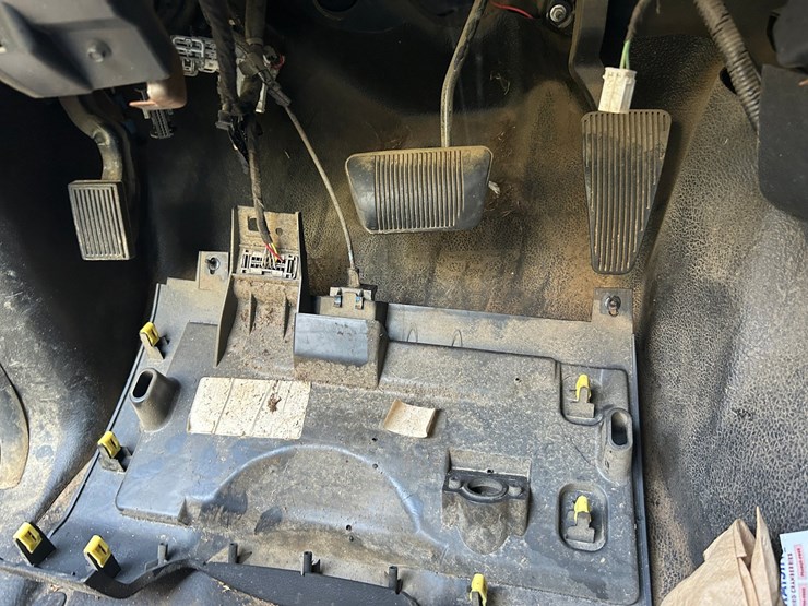 2013-dodge-1500-image-59