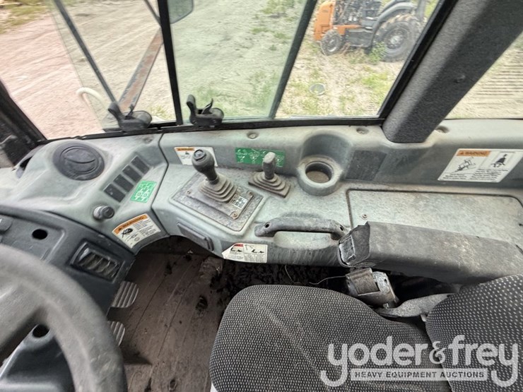 2020-terex-ta300-image-18