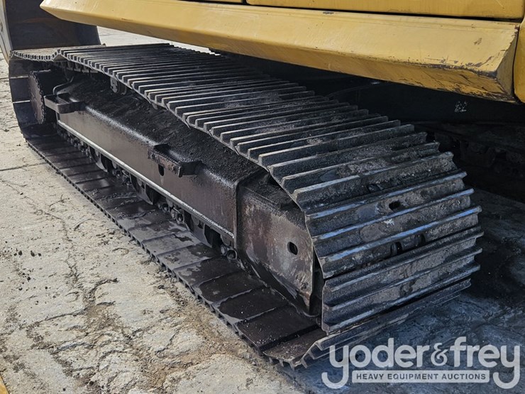 2015-komatsu-pc360-lc-11-image-27