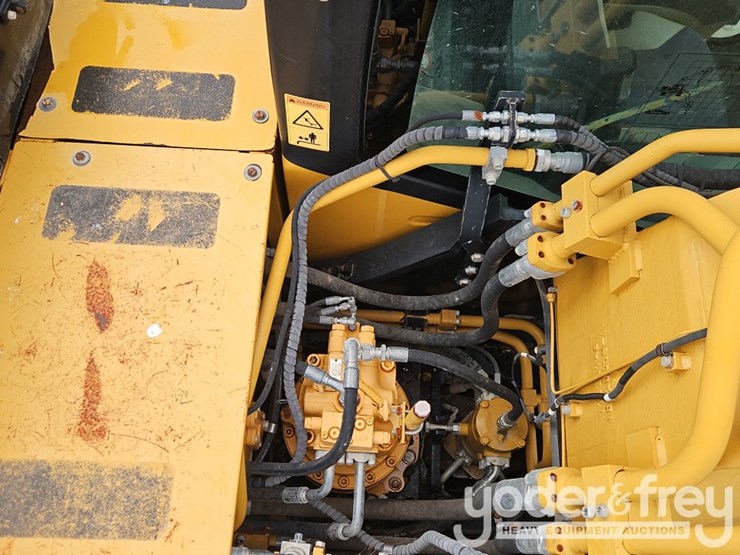2019-sany-sy215c-lc-image-33