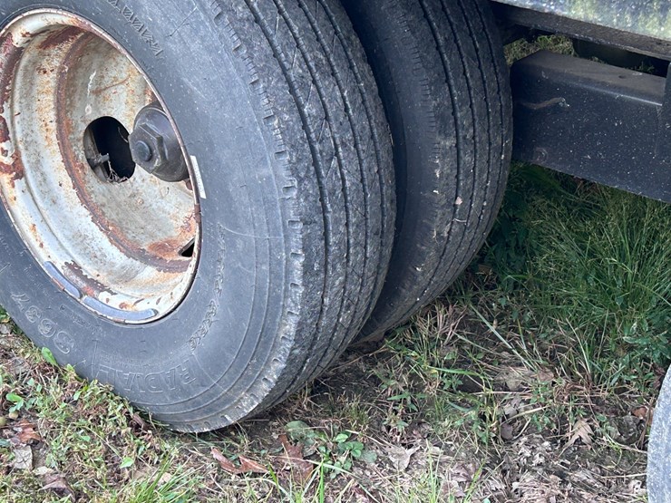 #78-•-1995-cherokee-tandem-axle-step-deck-image-3