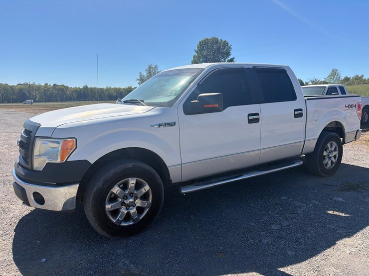 2013-ford-f150-xlt-image-1