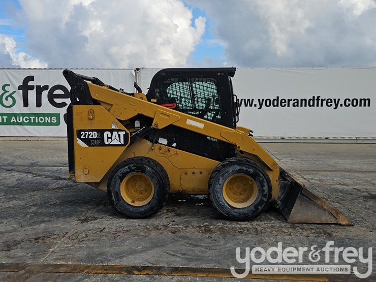 2017-caterpillar-272d2-xhp-image-6