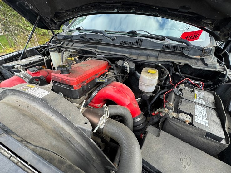 2013-dodge-2500-image-46