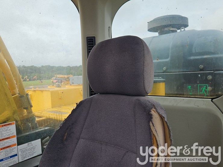 2018-kobelco-sk350-lc-10-image-28