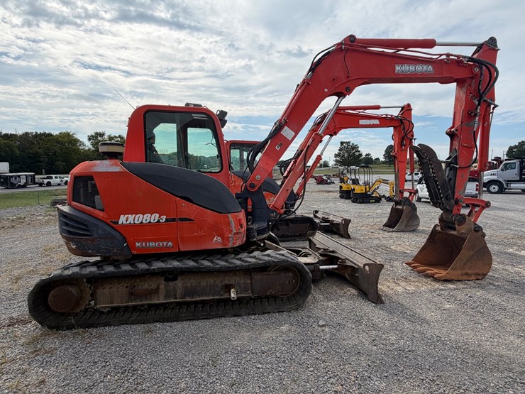 #23-•-2012-kubota-080-3-mini-excavator-image-14