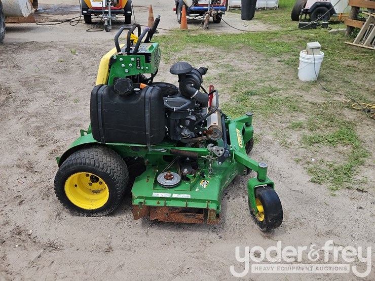 2020-john-deere-652m-image-6