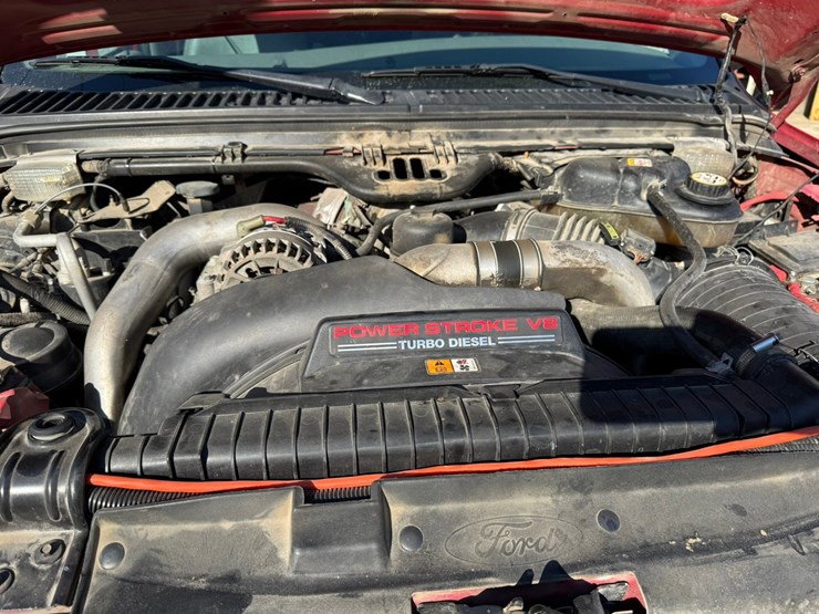 2004-ford-f550-image-42