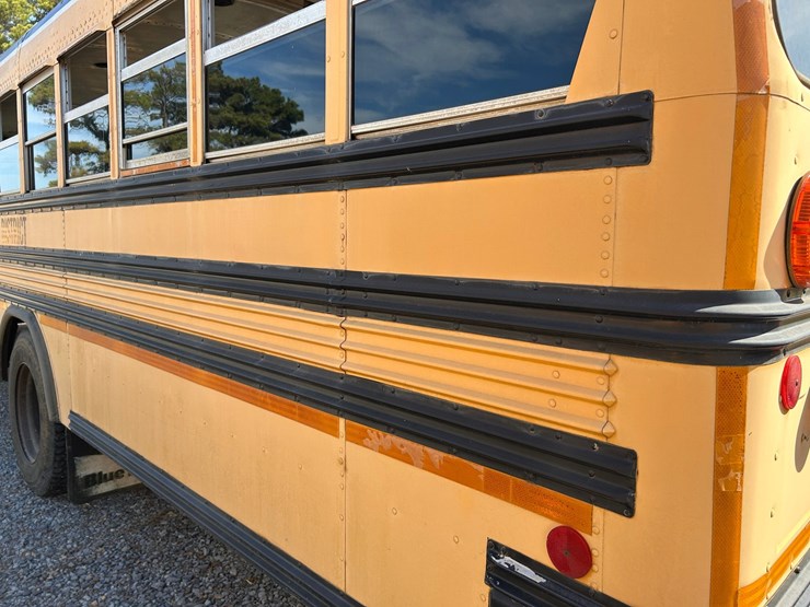 2007-caterpillar-c7-image-28