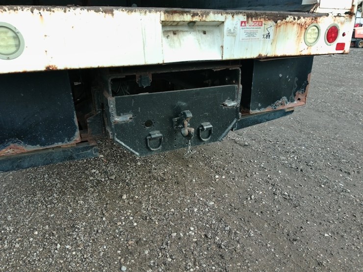 2015-ford-f750-image-23