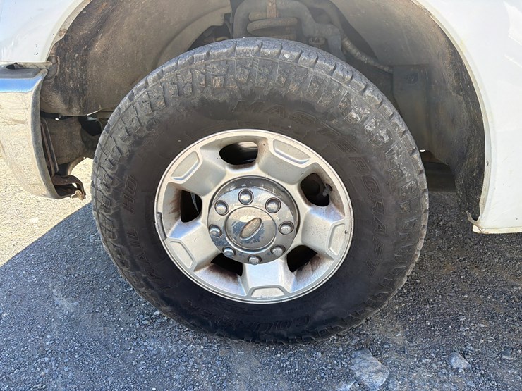 2012-ford-f250-xlt-image-10