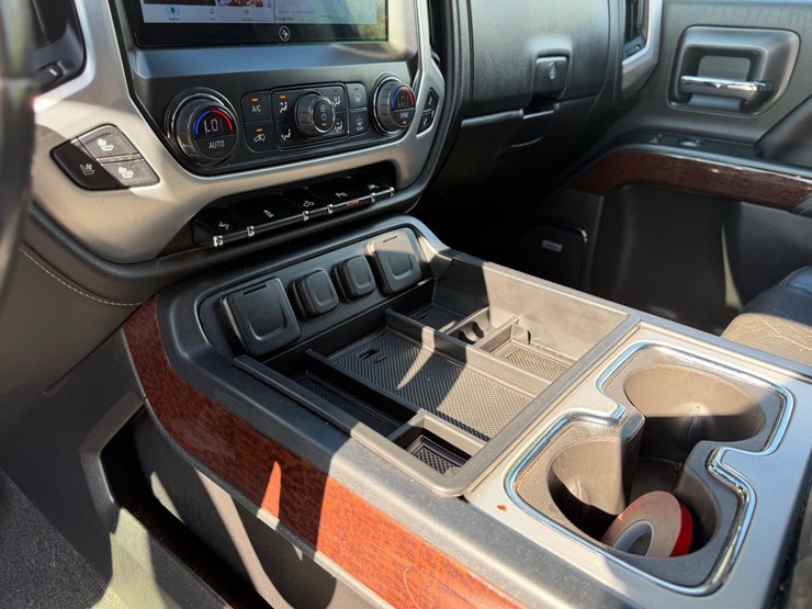 #49-•-2018-gmc-sierra-slt-pickup-truck-image-25