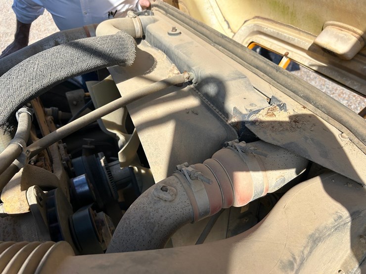 2007-caterpillar-c7-image-44
