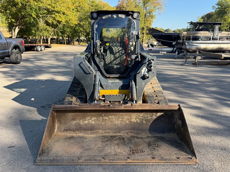 2021-deere-325g-image-2