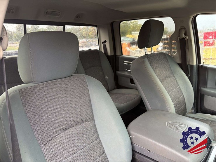 2016-dodge-1500-image-45