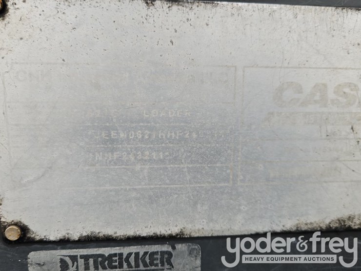 2018-case-621g-image-34