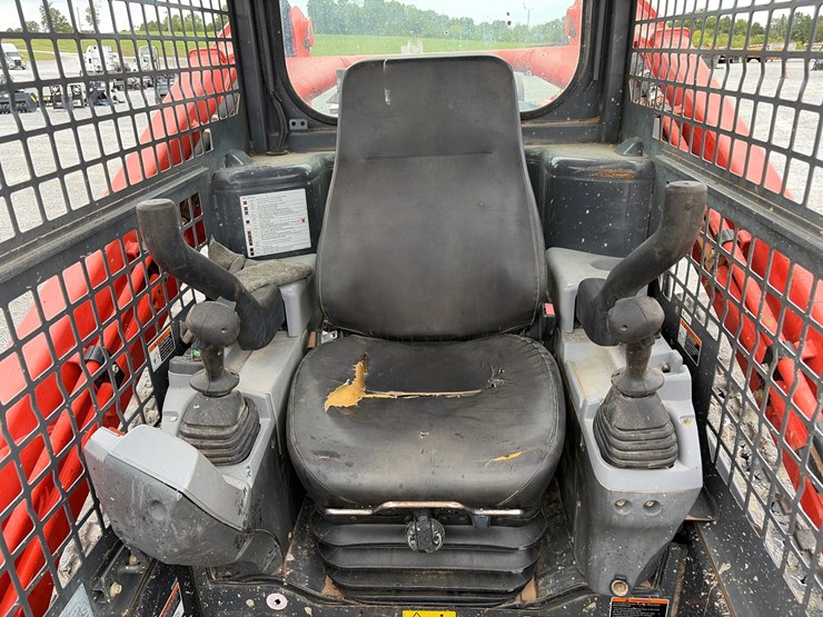 kubota-svl95-2s-image-15