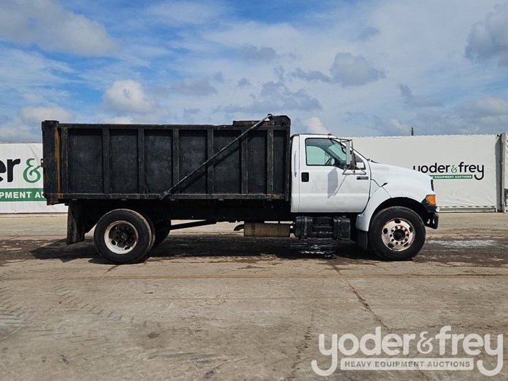 2000-ford-f650-xl-image-6