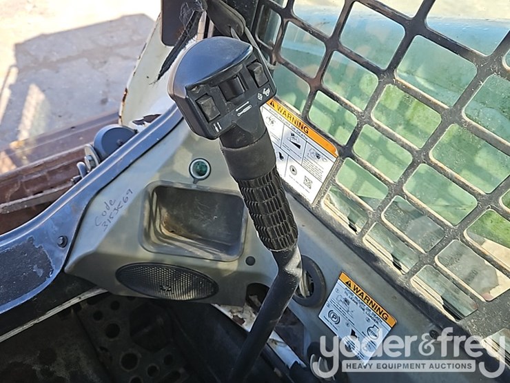 2017-bobcat-s650-image-20