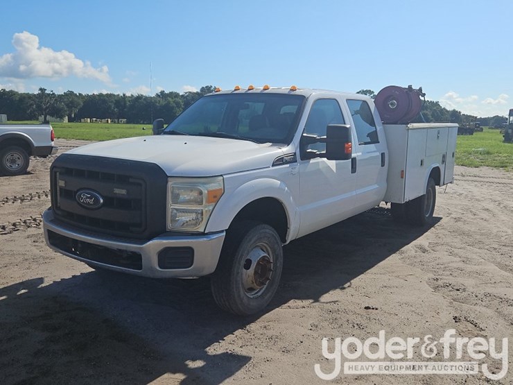 2014-ford-f350-xl-image-1