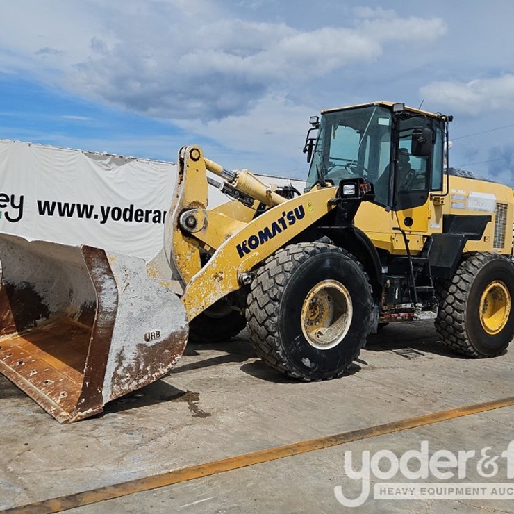2019 KOMATSU WA320-8