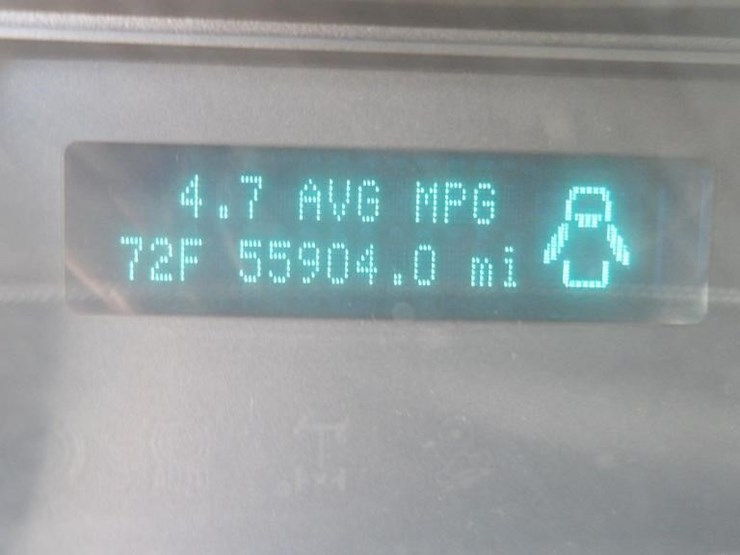 2011-ford-f550-image-23