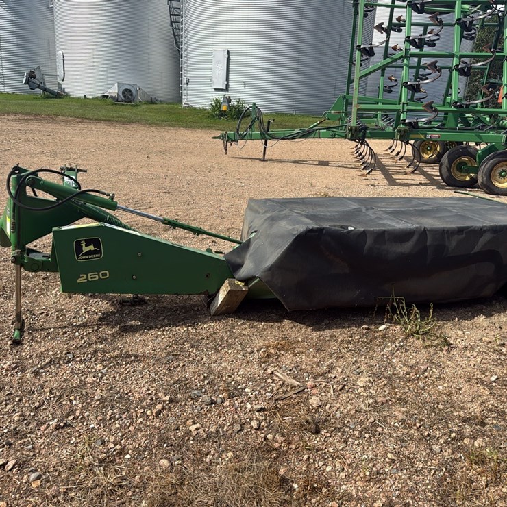 JOHN DEERE 260