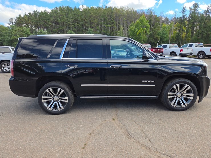 2019-gmc-yukon-image-6