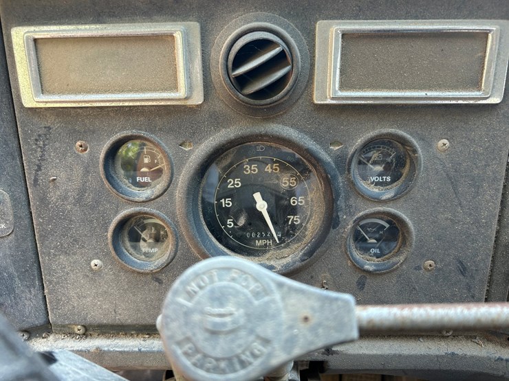 1994-ford-lnt8000-image-79