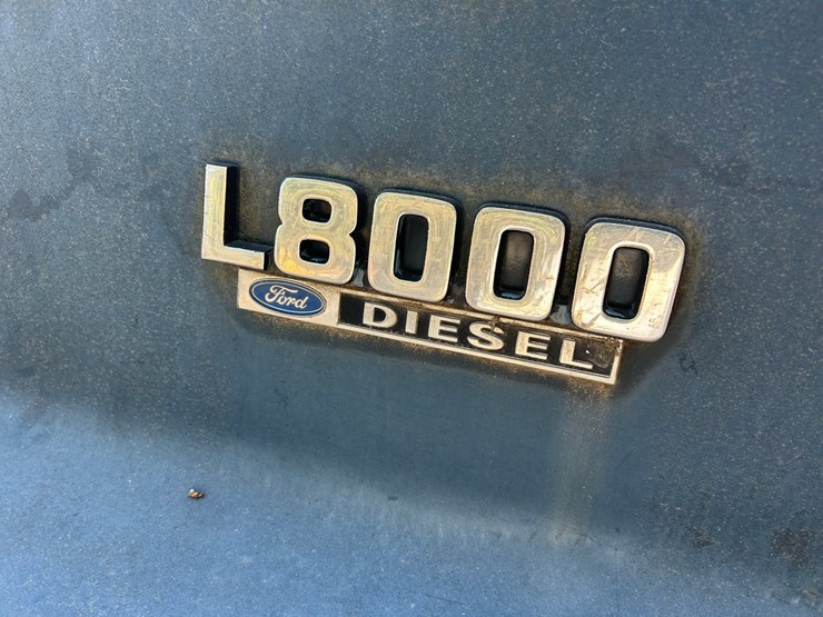 1994-ford-lnt8000-image-38