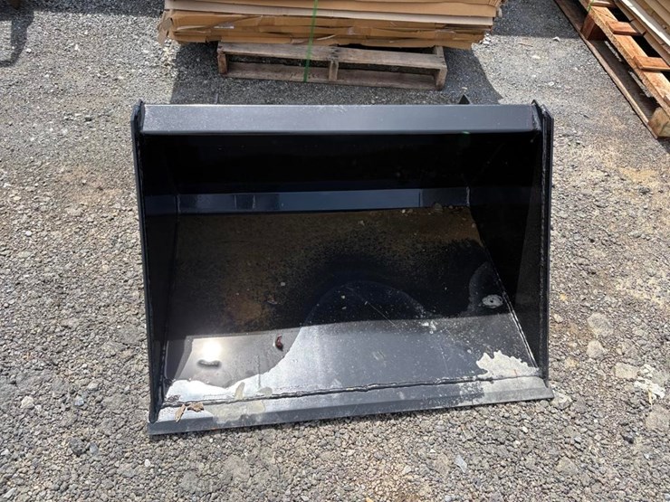38in-bucket-image-1