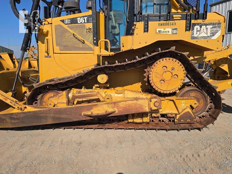 2016-caterpillar-d6t-xl-image-24