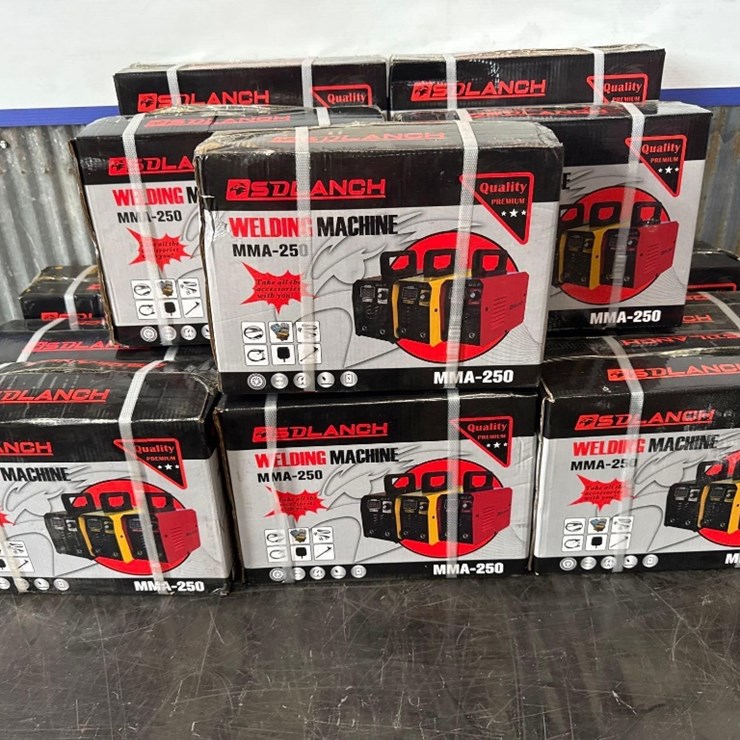 New SD Lanch Co Mini Welder Model MMA-250