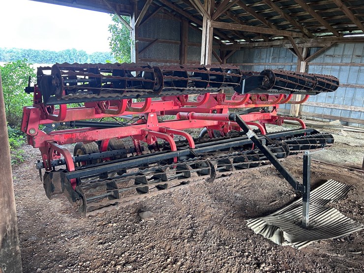 unverferth-rolling-harrow-220-image-3