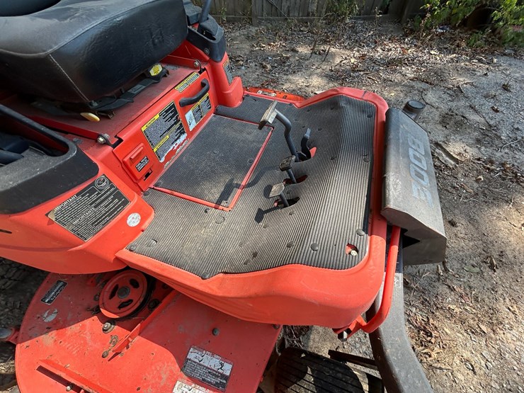 kubota-zd331-image-18