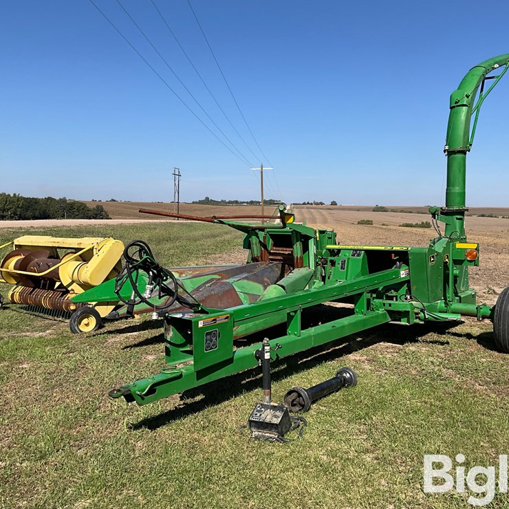 JOHN DEERE 3975