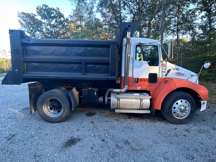 2005-kenworth-t300-image-9