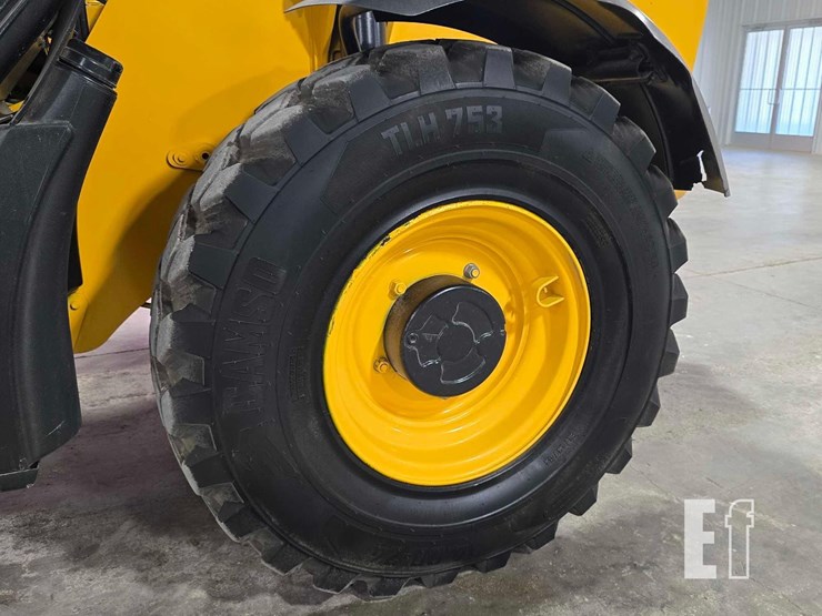2016-jcb-507-42-image-25