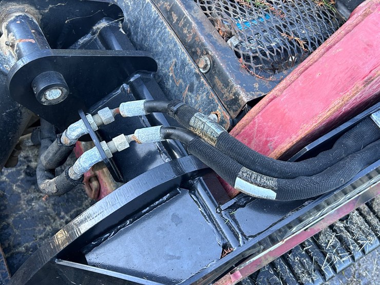 #94-•-2018-toro-dingo-tx1000-mini-skid-steer-image-22