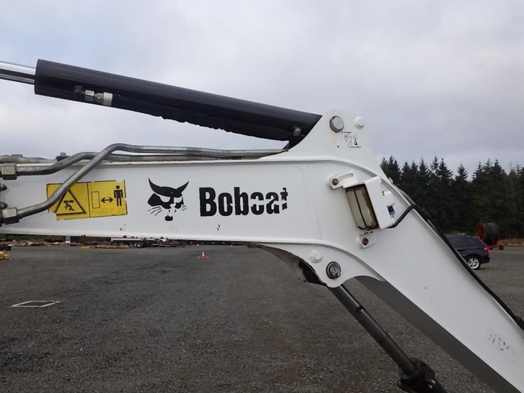 2019-bobcat-e32i-image-12