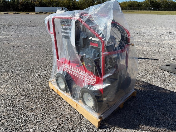 #100-•-hot-water-pressure-washer-system-image-7